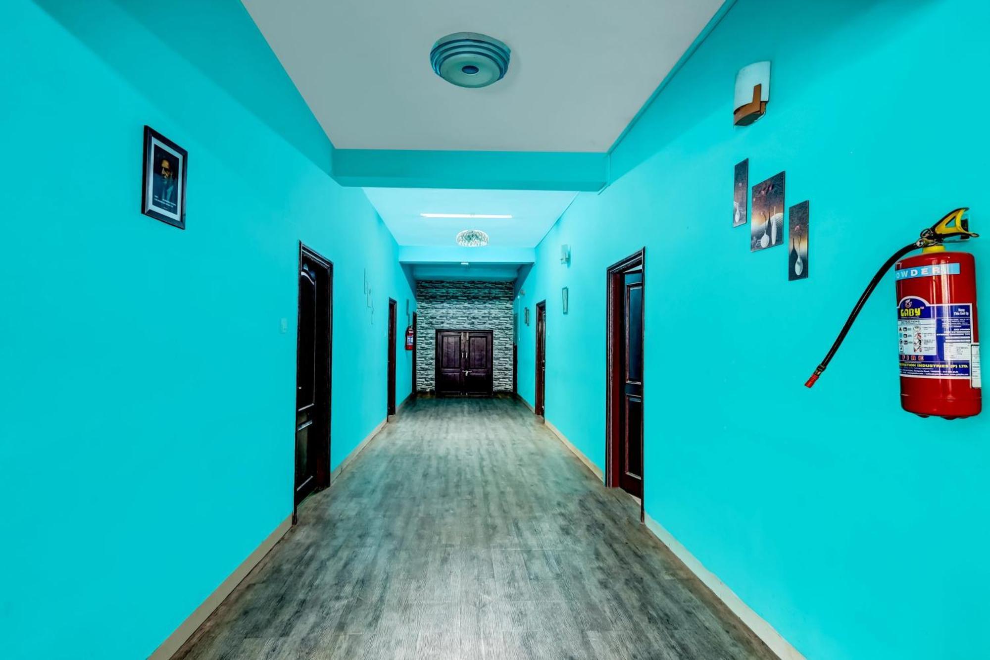 Super Hotel O Kennedy Nagar Near Railway Station Tirupati Buitenkant foto